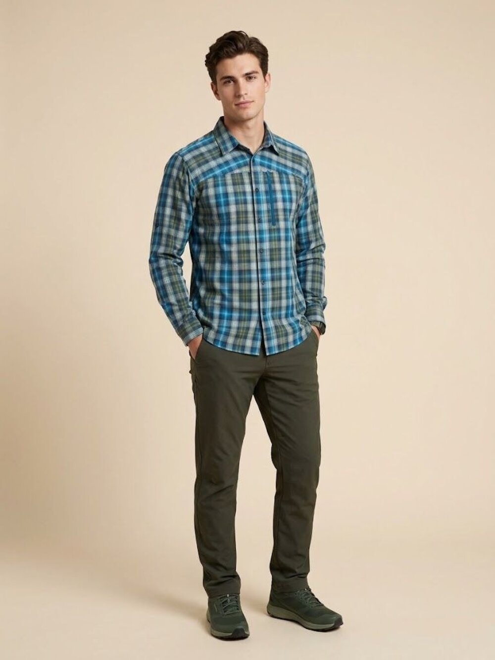Columbia Omni-Wick Mens L Blue Green Plaid Long Sleeve Hiking Shirt Outdoor